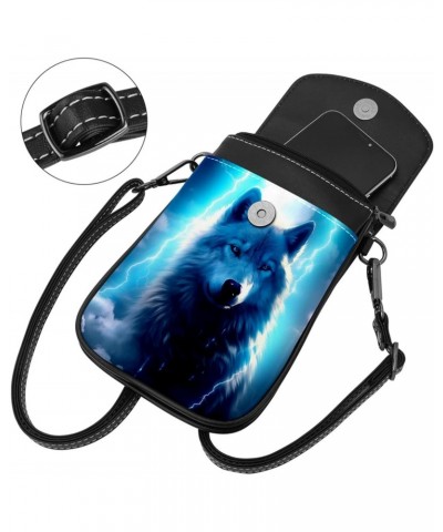 Faux Leather Crossbody Bag for Women, Messenger Bag, Shoulder Bag, Animal Wolf $14.28 Crossbody Bags